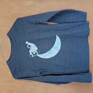 Cat & Jack Dark Gray Long-Sleeve Tee with Astronaut Over The Moon Graphic